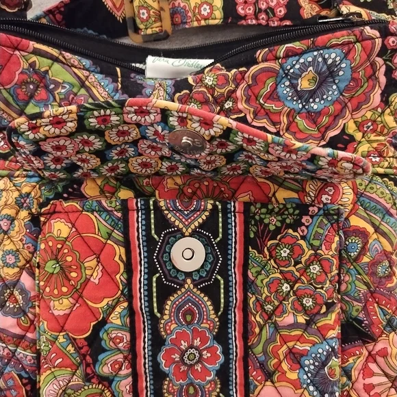 Vera Bradley Paisley Floral Crossbody Adjustable Strap - Picture 3 of 16